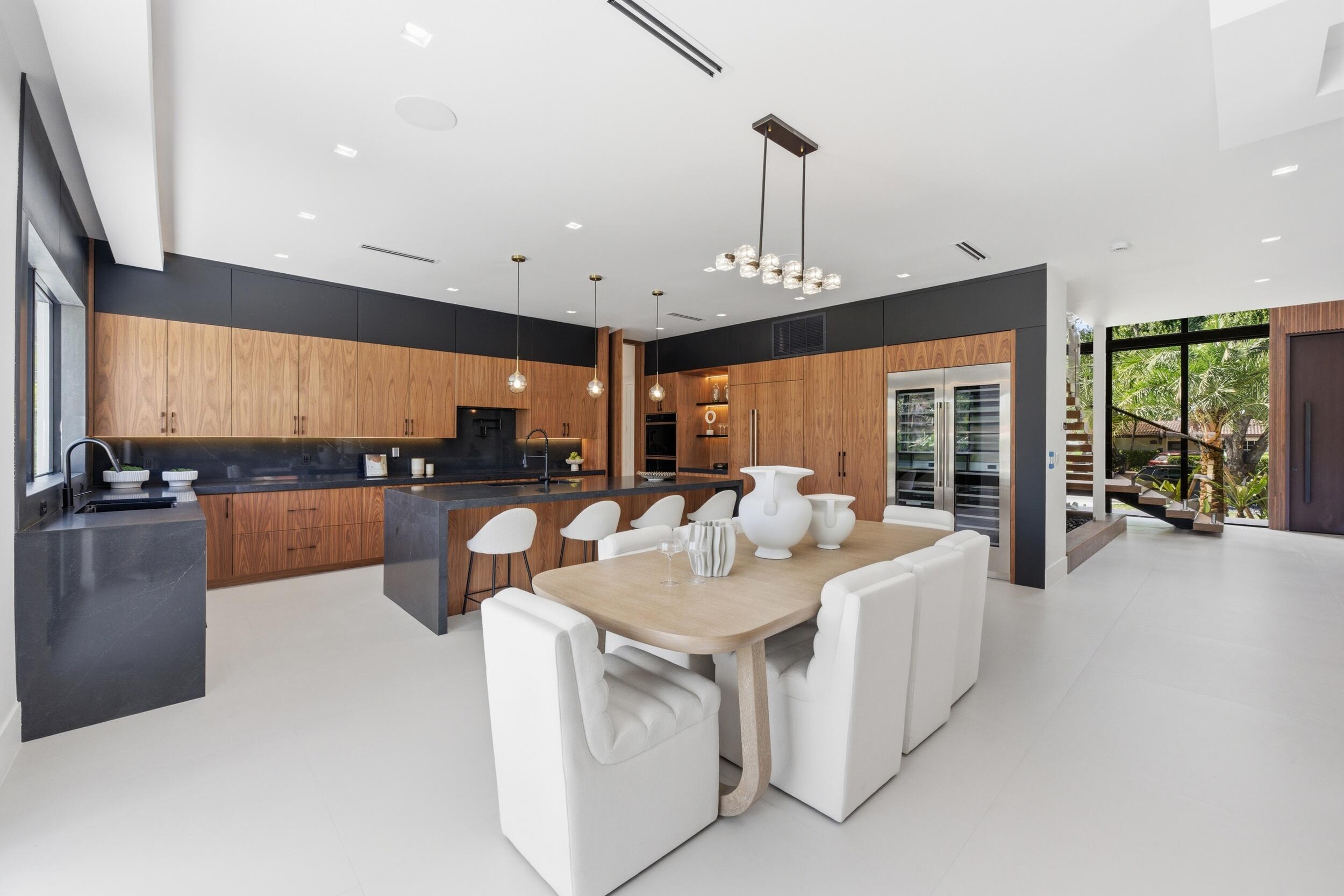 Lighthouse Point - Residential