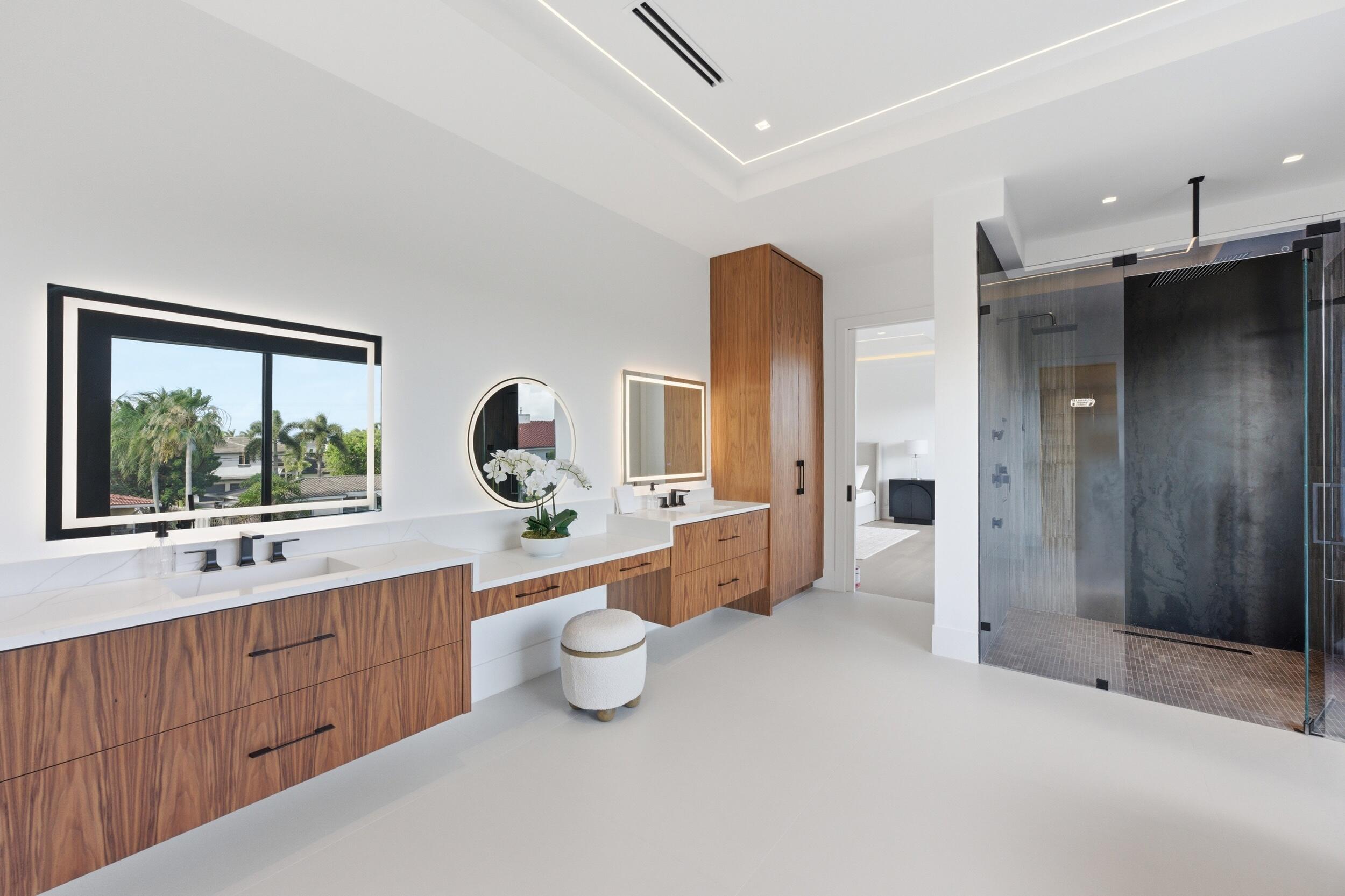 Lighthouse Point - Residential