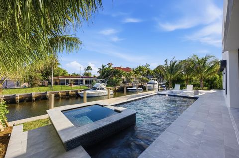Tiny photo for 2360 NE 49th Street, Lighthouse Point, FL 33064 (MLS # B26032757)
