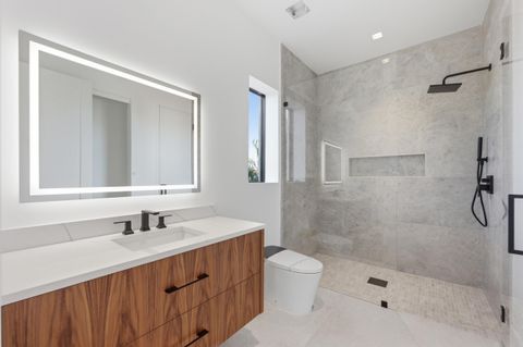 Tiny photo for 2360 NE 49th Street, Lighthouse Point, FL 33064 (MLS # B26032757)