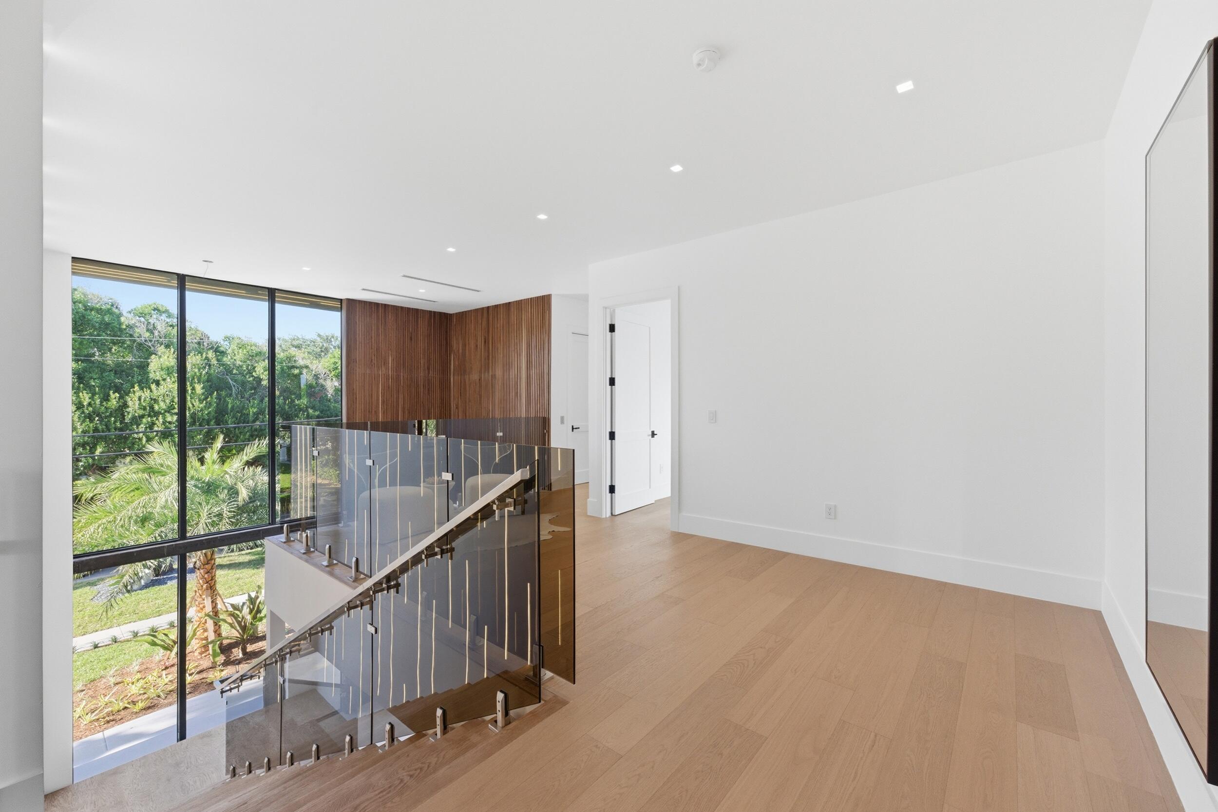 Lighthouse Point - Residential