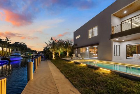Tiny photo for 2360 NE 49th Street, Lighthouse Point, FL 33064 (MLS # B26032757)