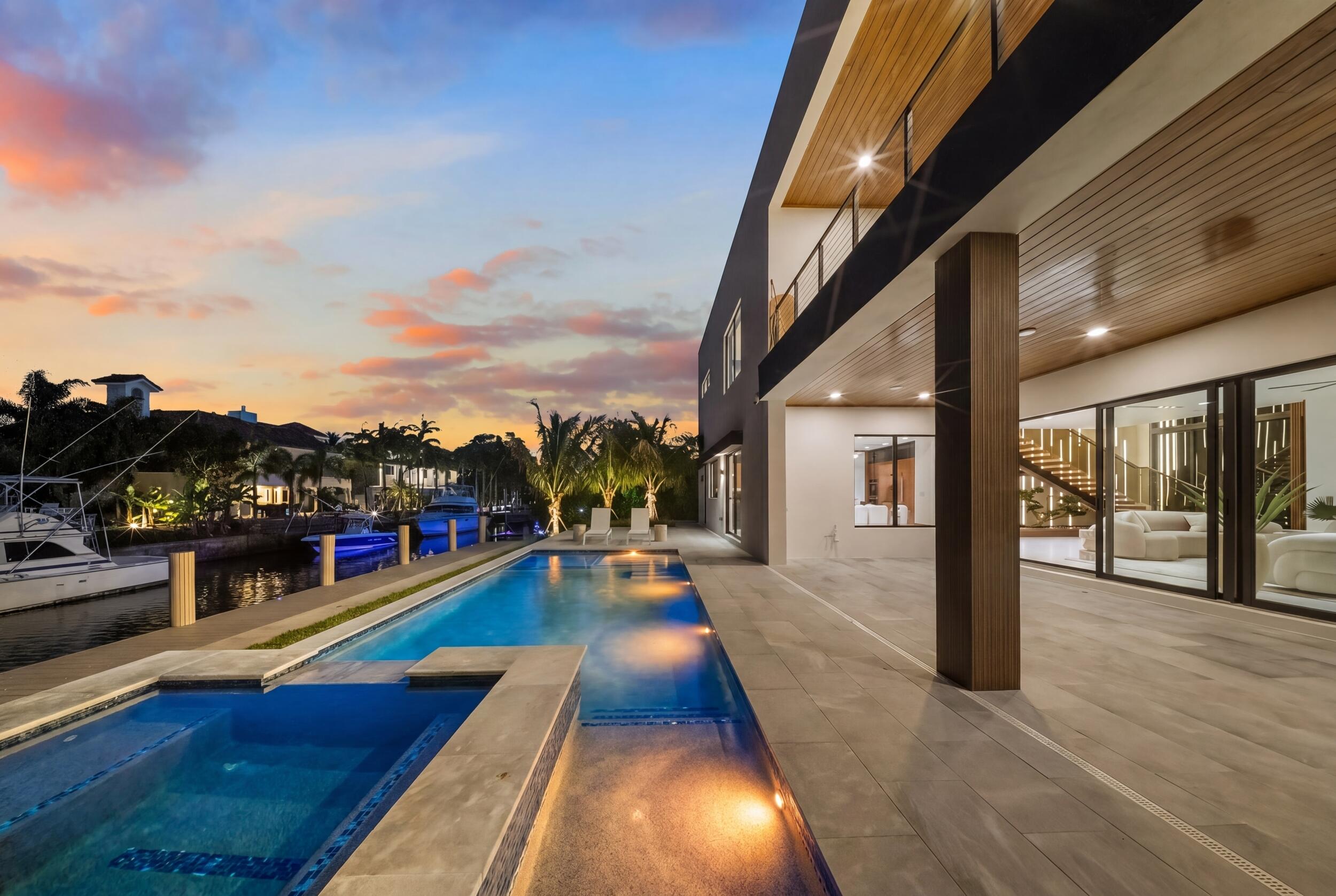 Lighthouse Point - Residential