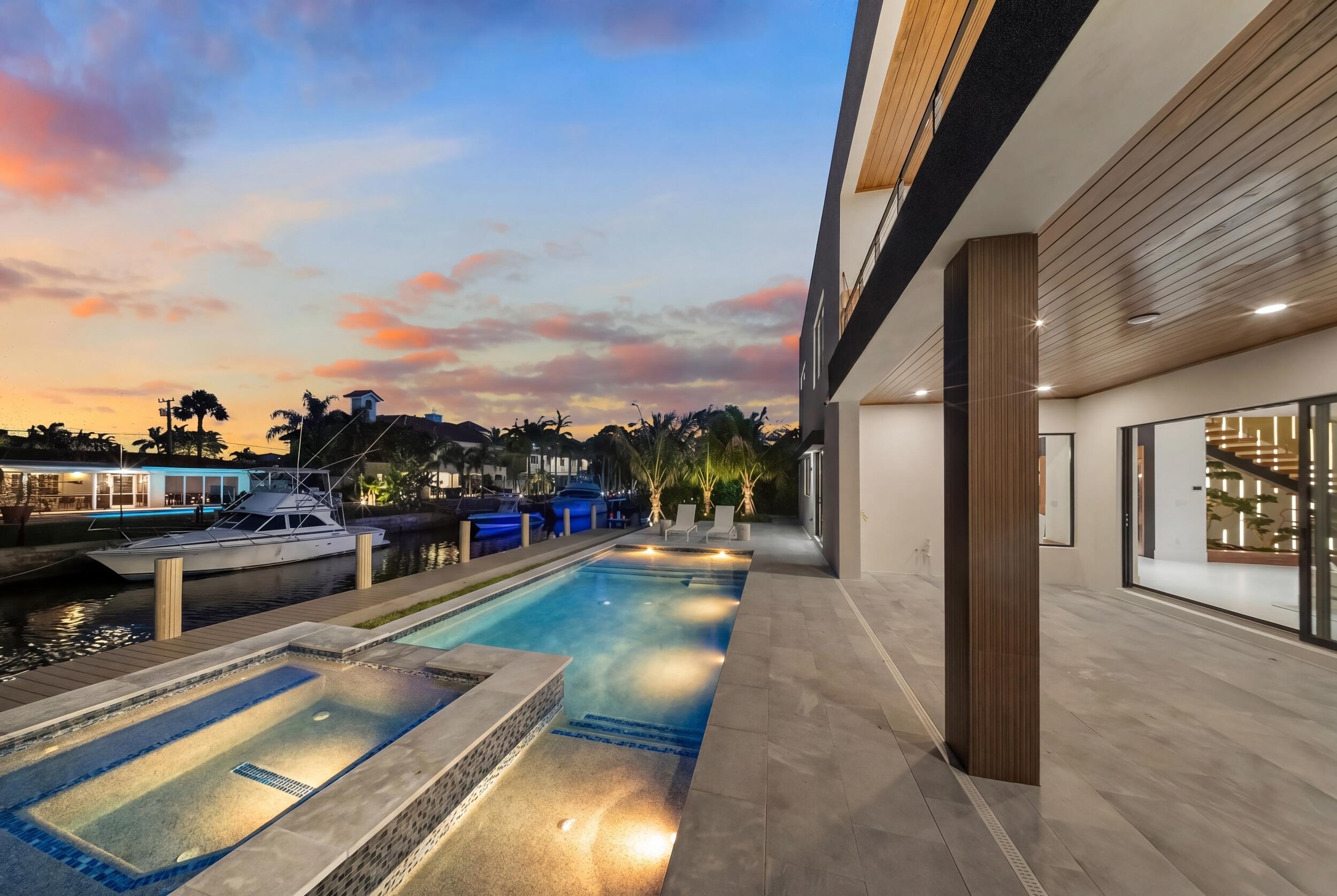 Lighthouse Point - Residential