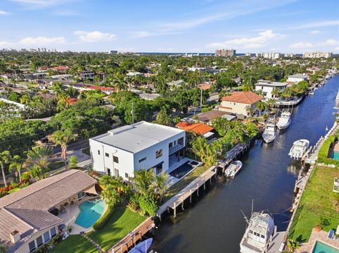 Tiny photo for 2360 NE 49th Street, Lighthouse Point, FL 33064 (MLS # B26032757)