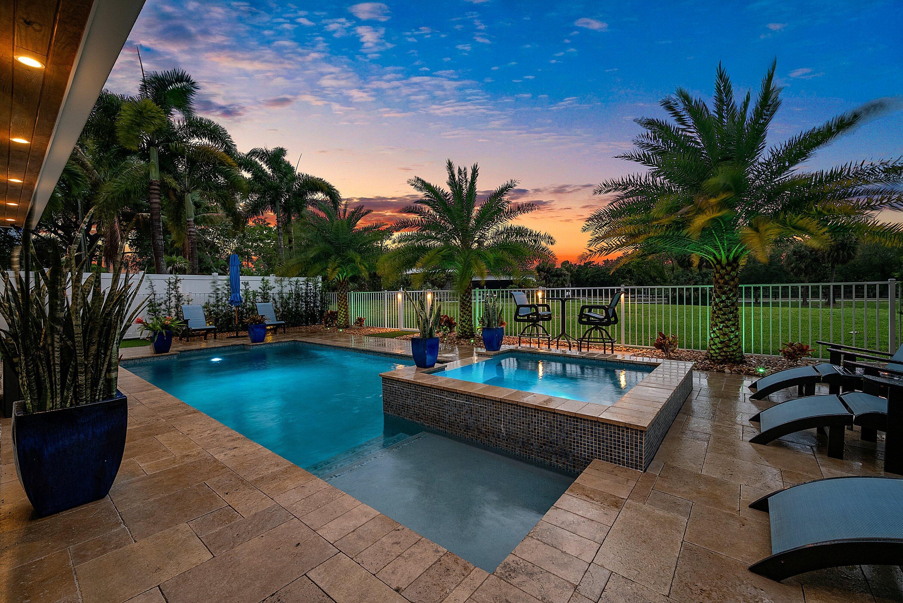 DELRAY LAKES - Residential Lease