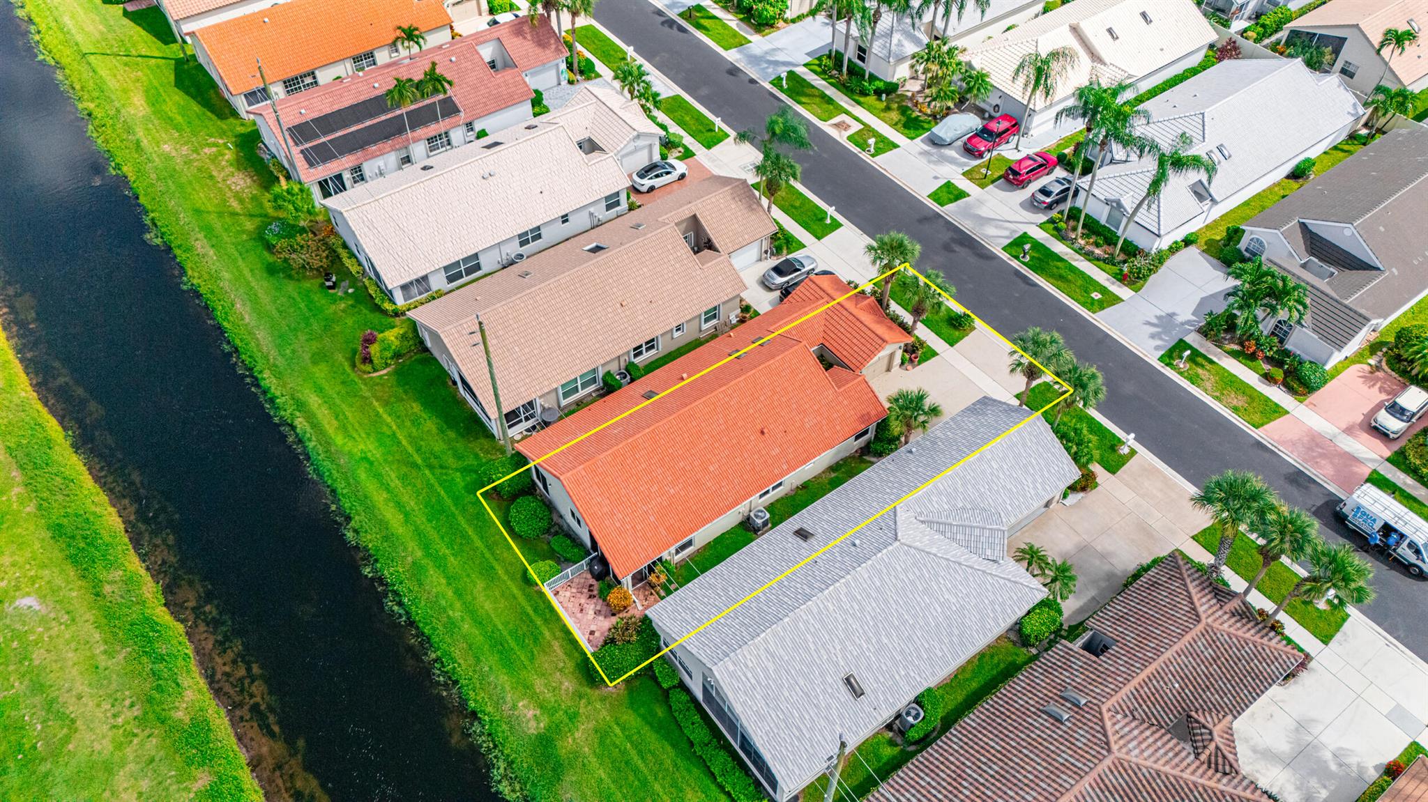 Lakeridge, SAWGRASS LAKES - Residential