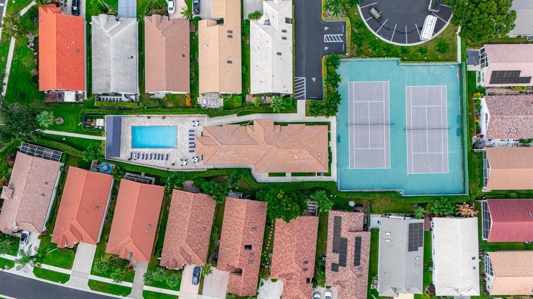 Lakeridge, SAWGRASS LAKES - Residential