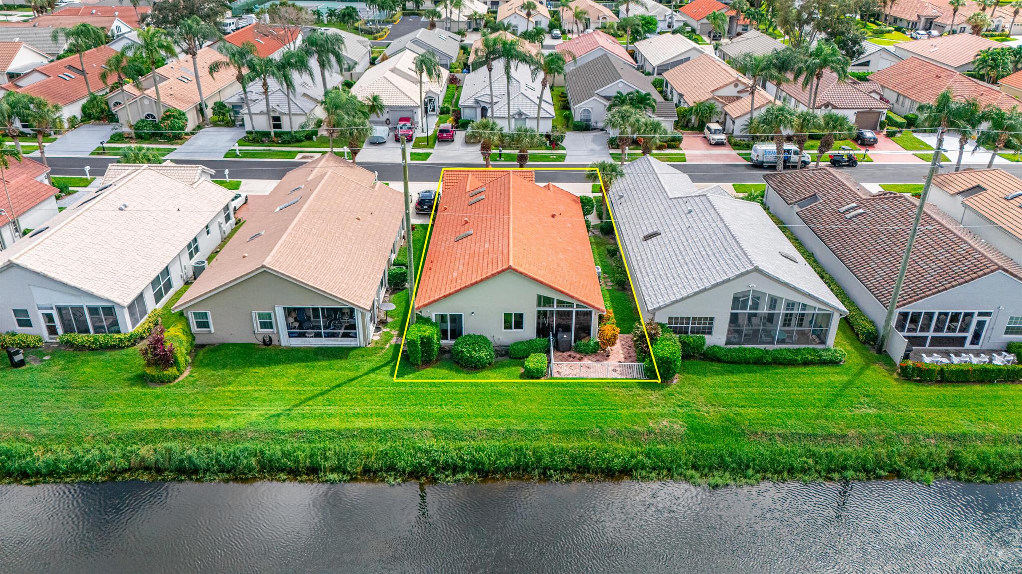 Lakeridge, SAWGRASS LAKES - Residential