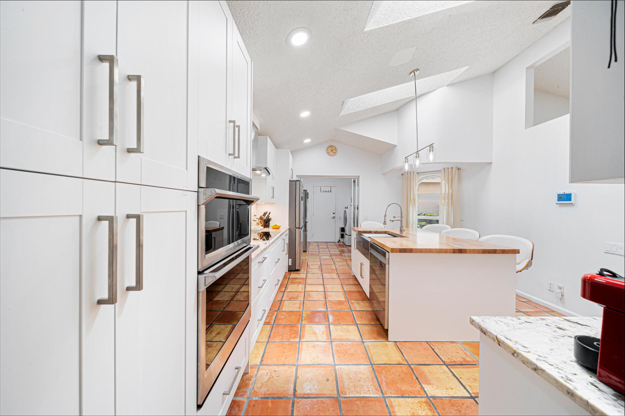 Lakeridge, SAWGRASS LAKES - Residential