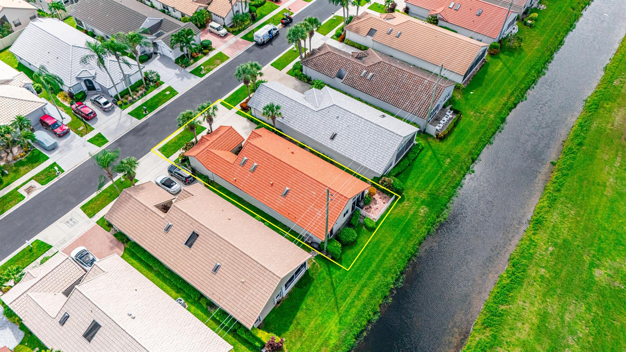 Lakeridge, SAWGRASS LAKES - Residential