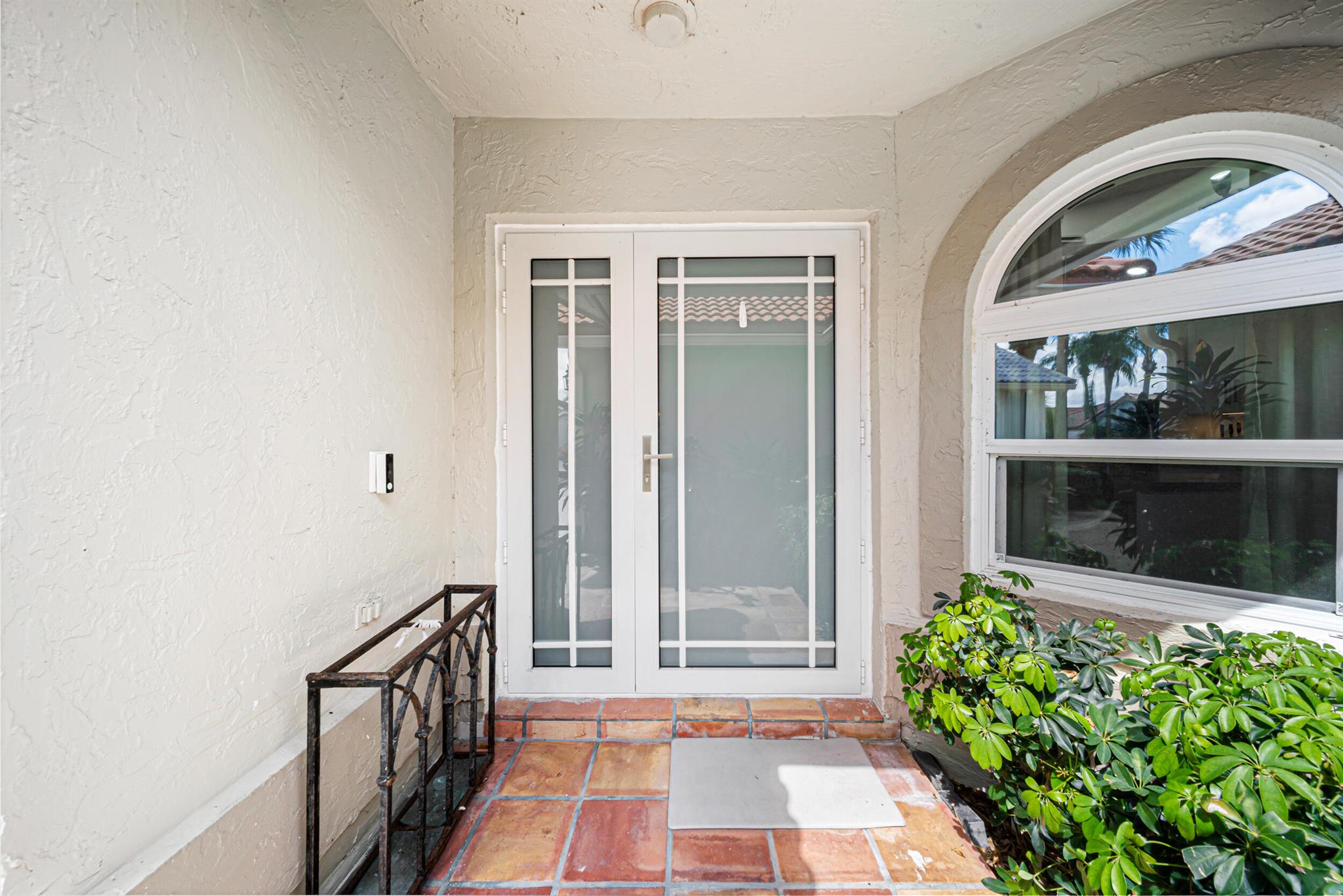 Lakeridge, SAWGRASS LAKES - Residential