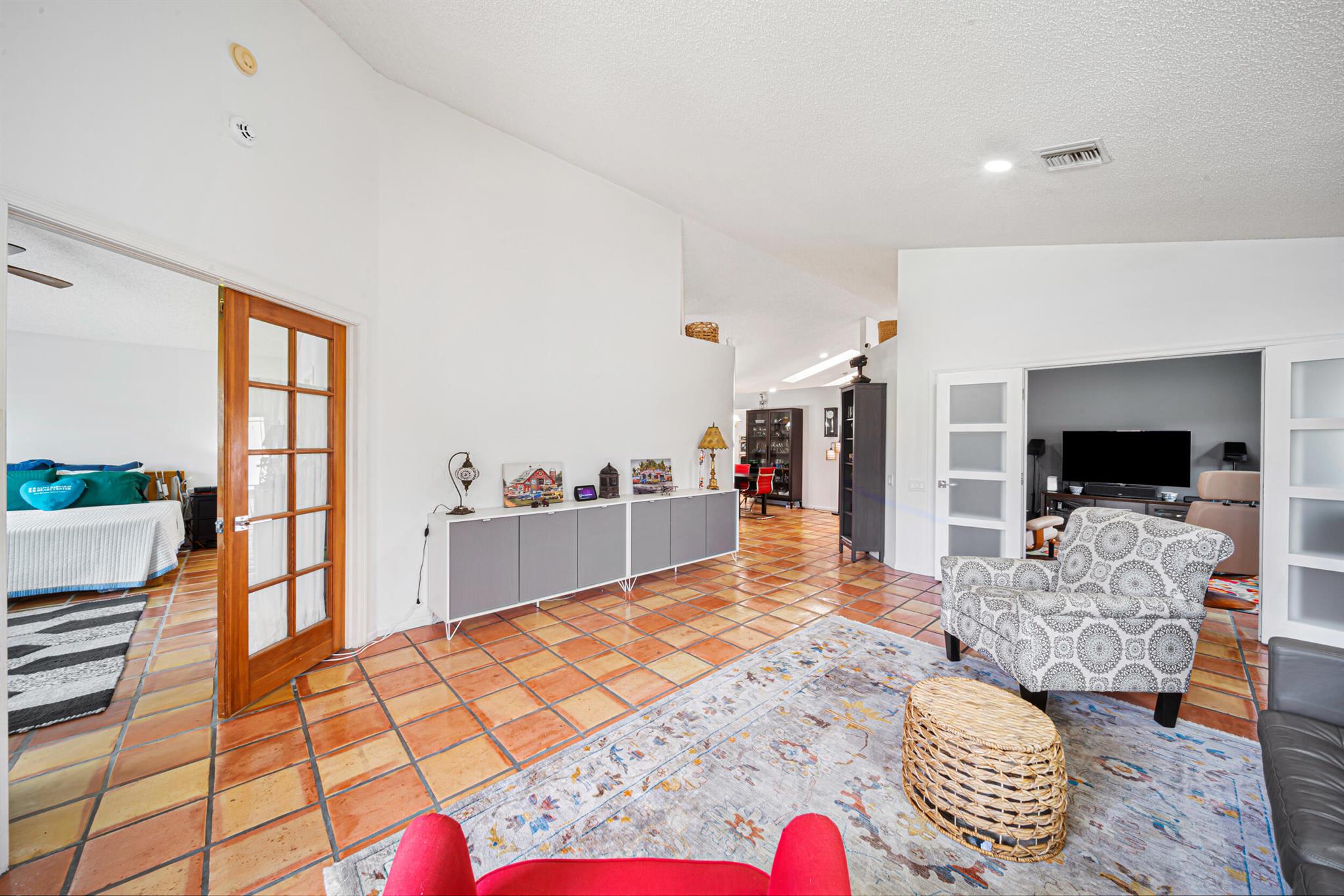 Lakeridge, SAWGRASS LAKES - Residential