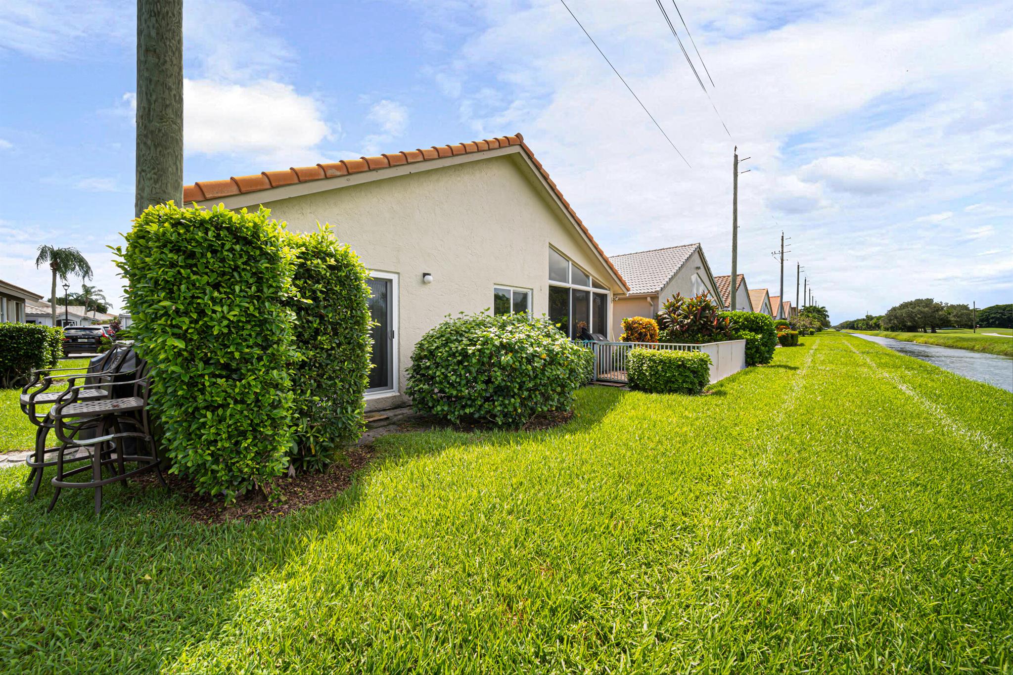 Lakeridge, SAWGRASS LAKES - Residential