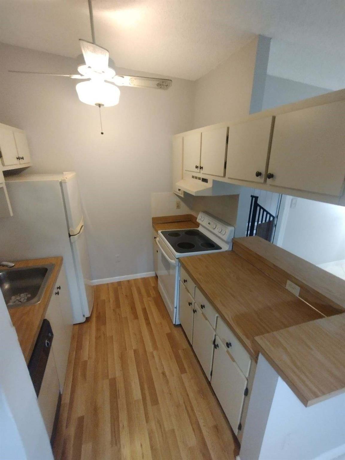 7849 Ashmont Cir 7849