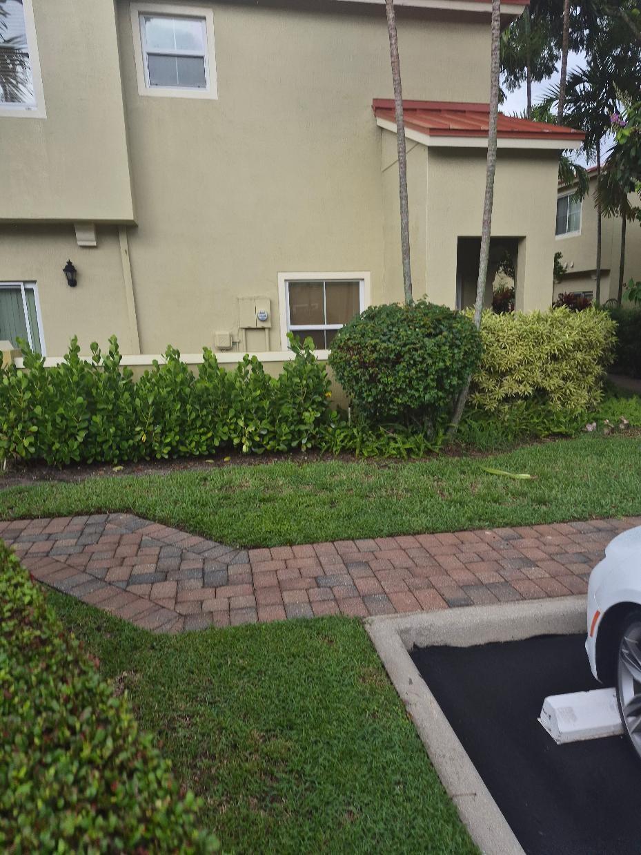 Photo of 141 MONTEREY BAY Drive, Boynton Beach, FL 33426 (MLS # B26069104)