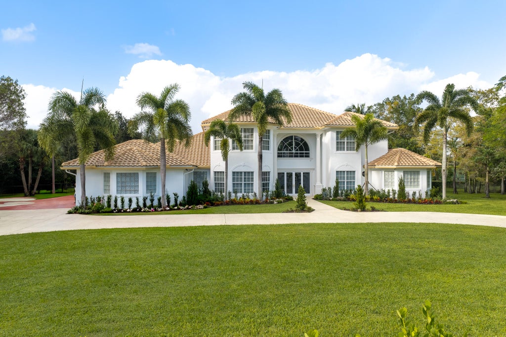 Photo of 14623 HALTER Road, Wellington, FL 33414 (MLS # B26092385)