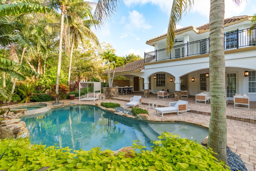Photo of 14623 HALTER Road, Wellington, FL 33414 (MLS # B26092385)