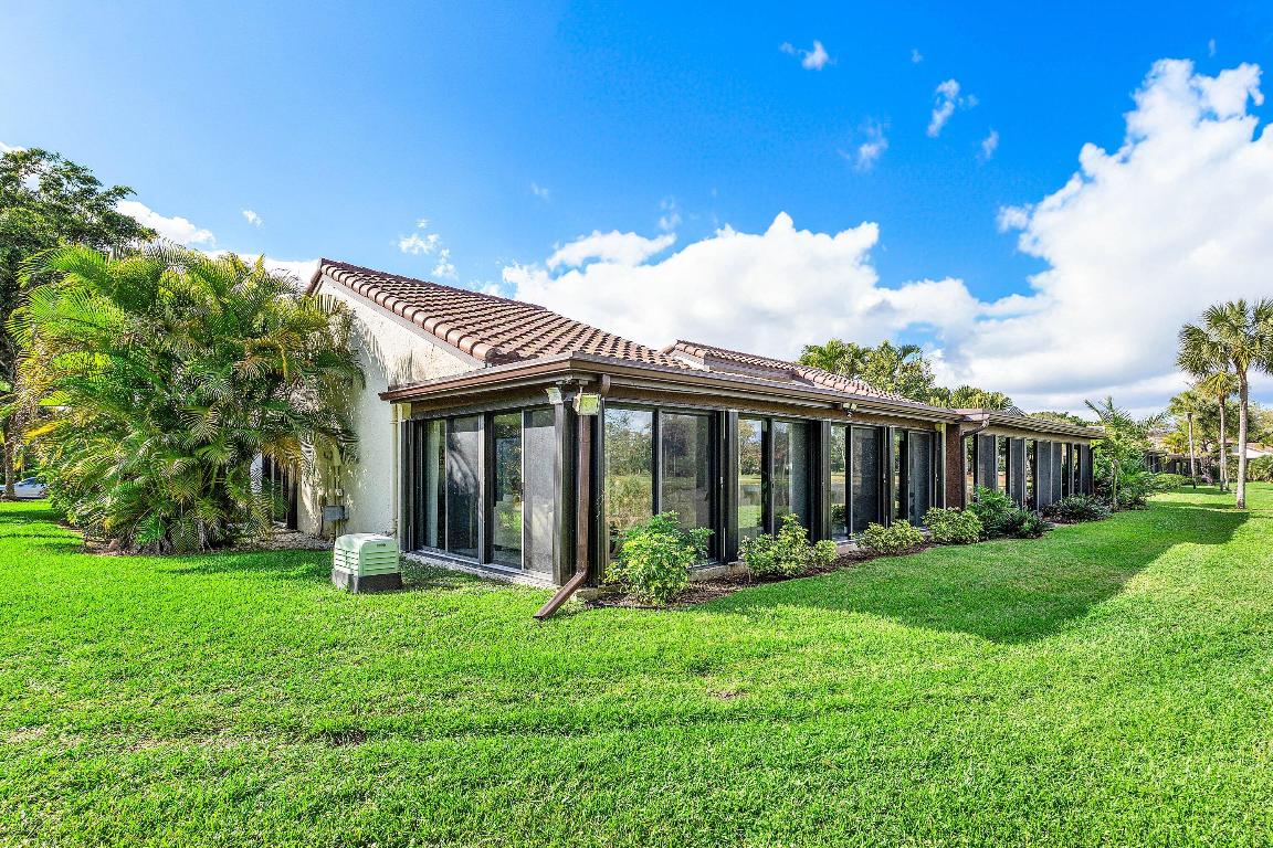 GLADES OF BOCA LAGO CONDO - Residential