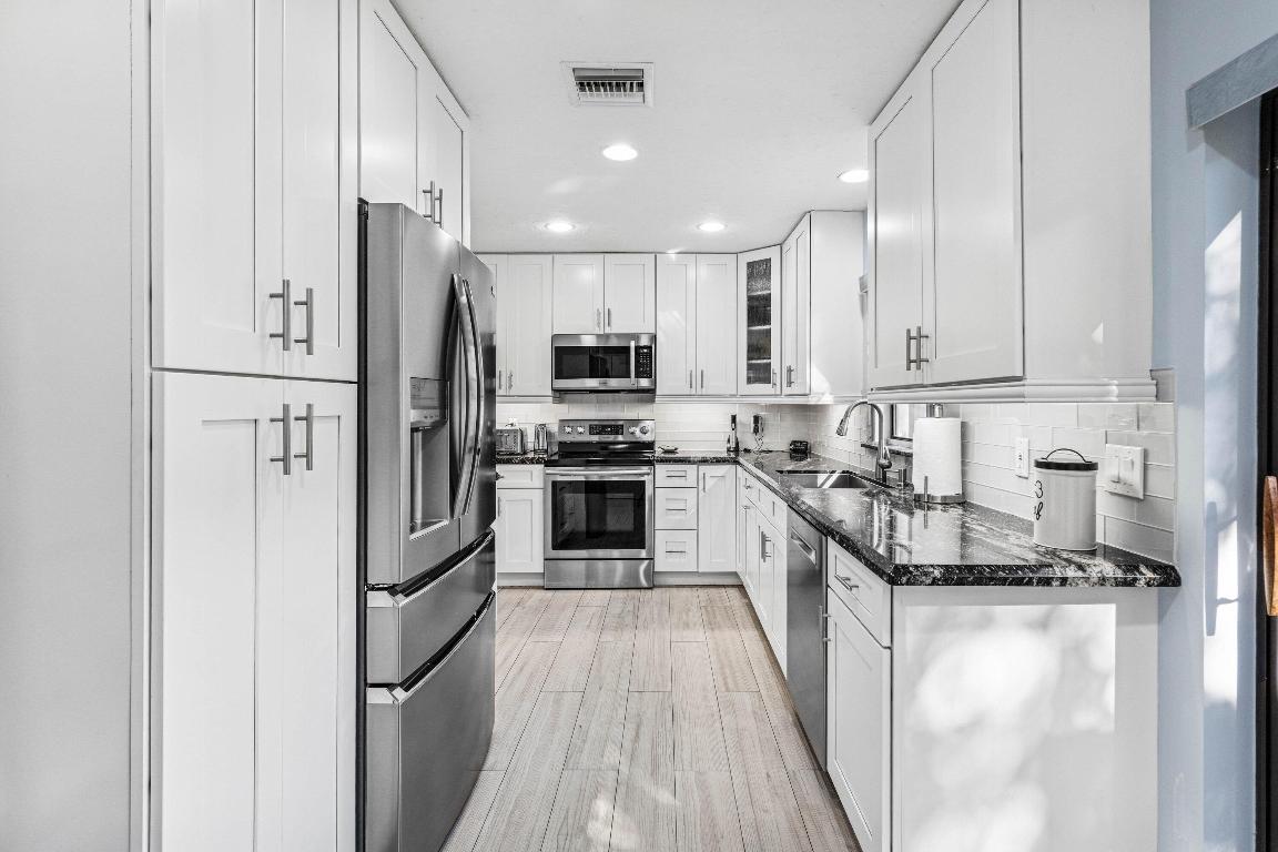 GLADES OF BOCA LAGO CONDO - Residential