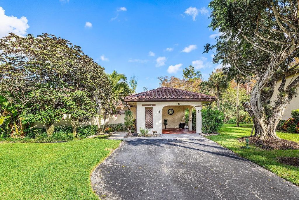 Photo of 21720 Arriba Real Real #37-b, Boca Raton, FL 33433 (MLS # R11152269)
