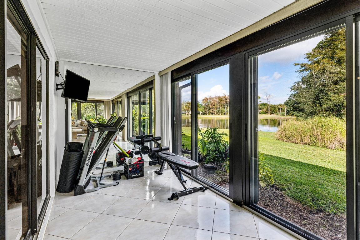 GLADES OF BOCA LAGO CONDO - Residential