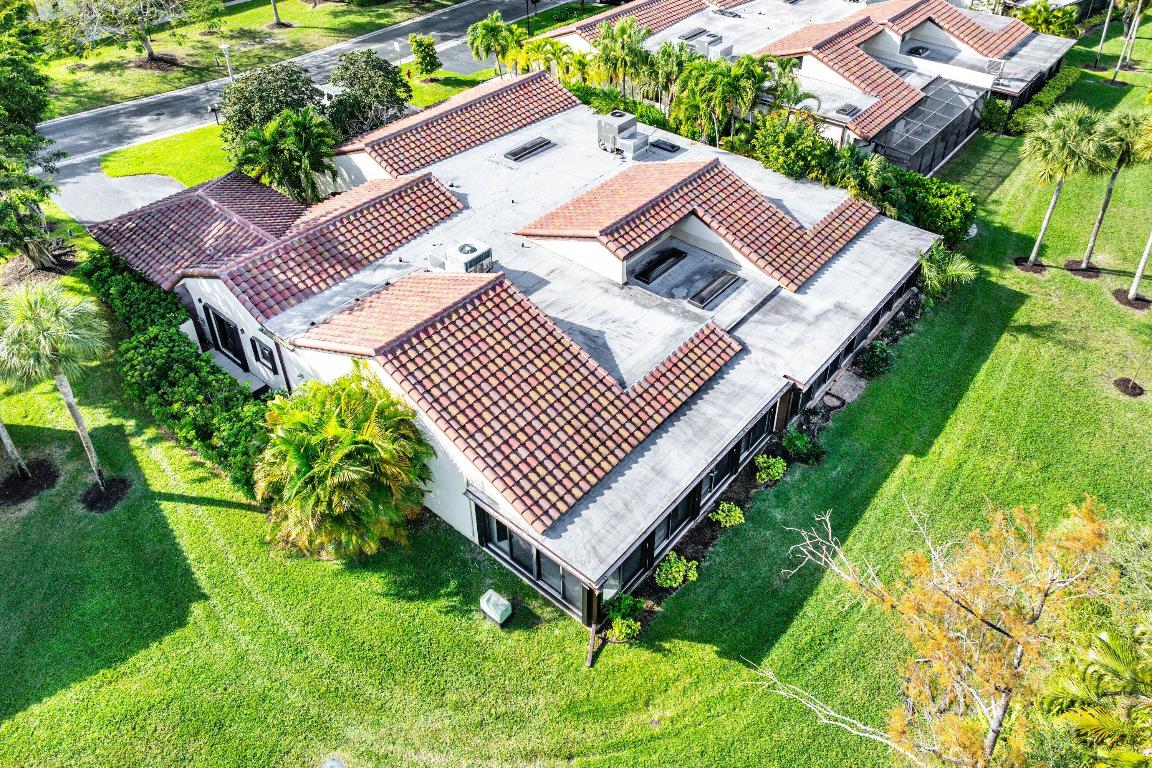 GLADES OF BOCA LAGO CONDO - Residential