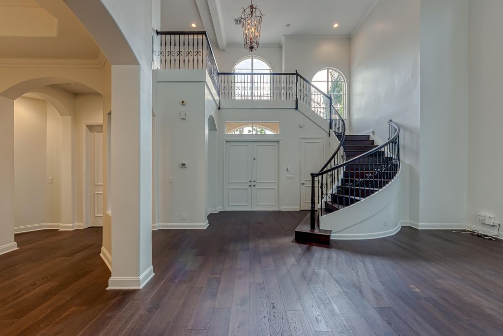 Photo of 6151 Via Venetia N, Delray Beach, FL 33484 (MLS # R10826855)