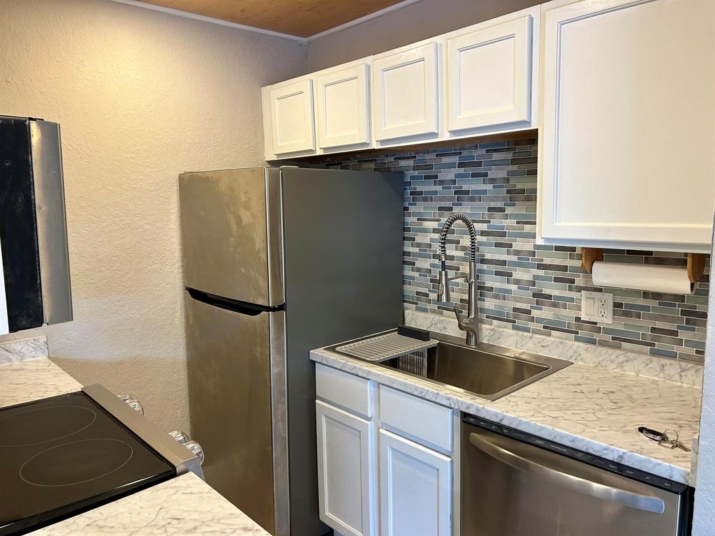 Photo of 1 Crossings Circle #G, Boynton Beach, FL 33435 (MLS # R11056021)