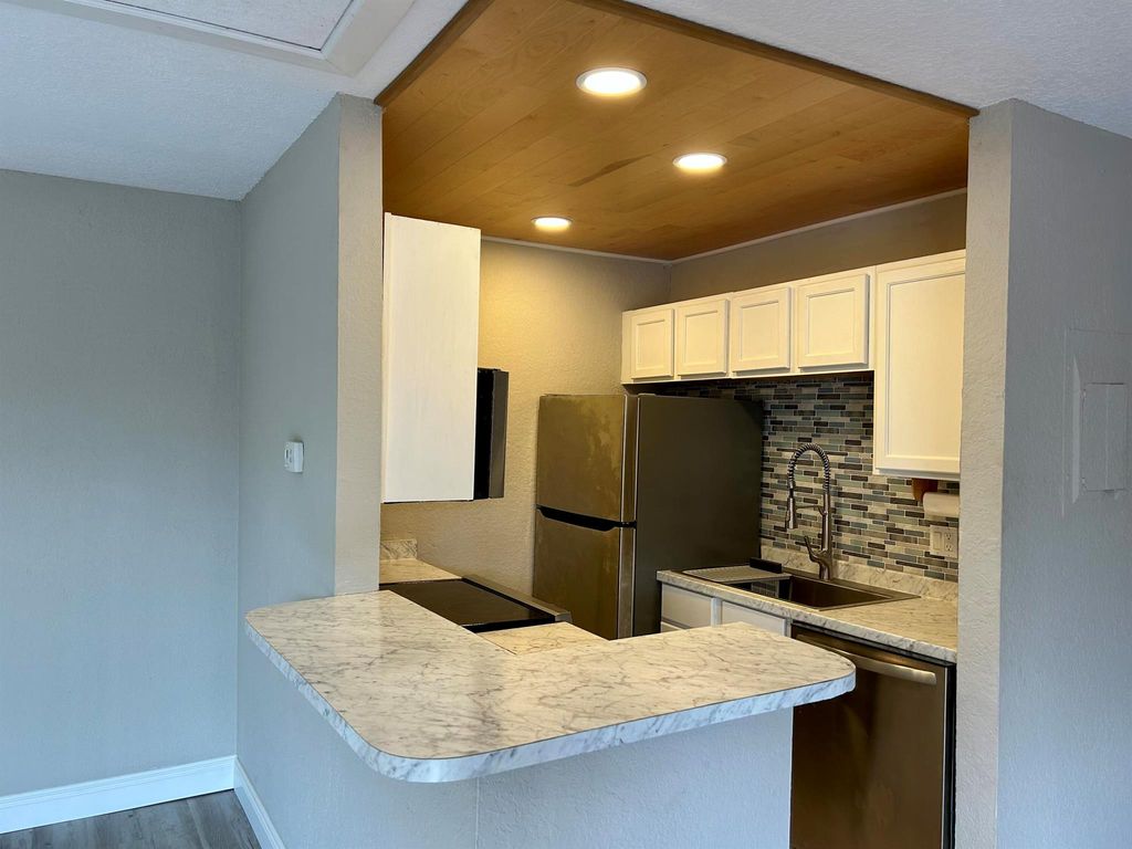 Photo of 1 Crossings Circle #G, Boynton Beach, FL 33435 (MLS # R11056021)