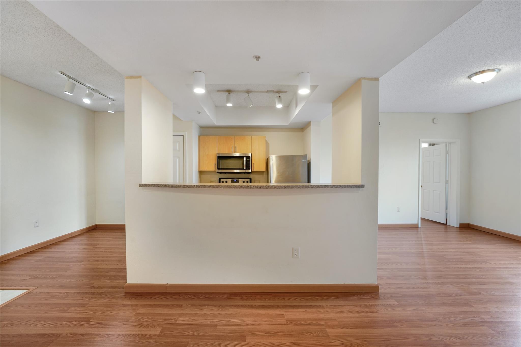 533 NE 3rd Ave 506