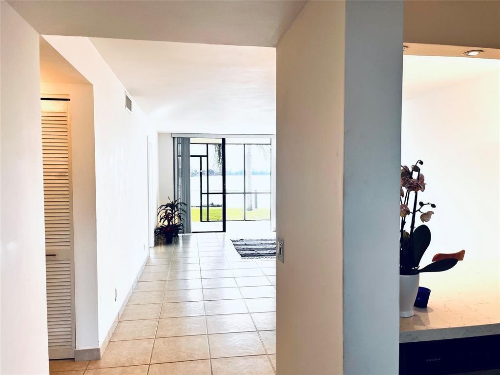 Lake Emerald - Residential Lease