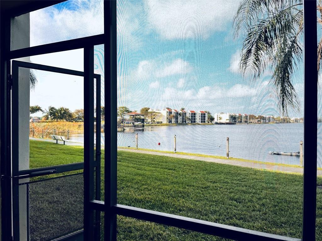 Lake Emerald - Residential Lease