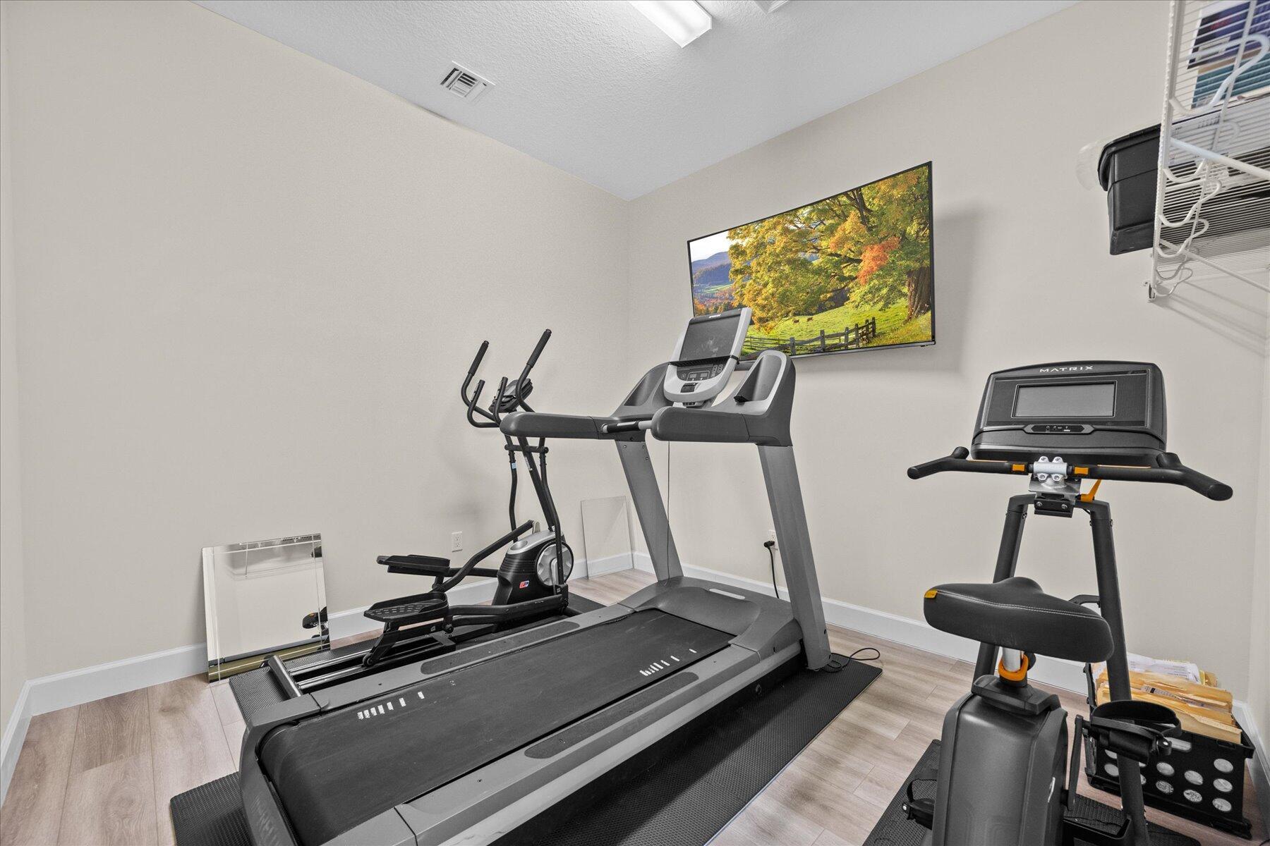 HAMMOCKS OF WESTLAKE - Residential