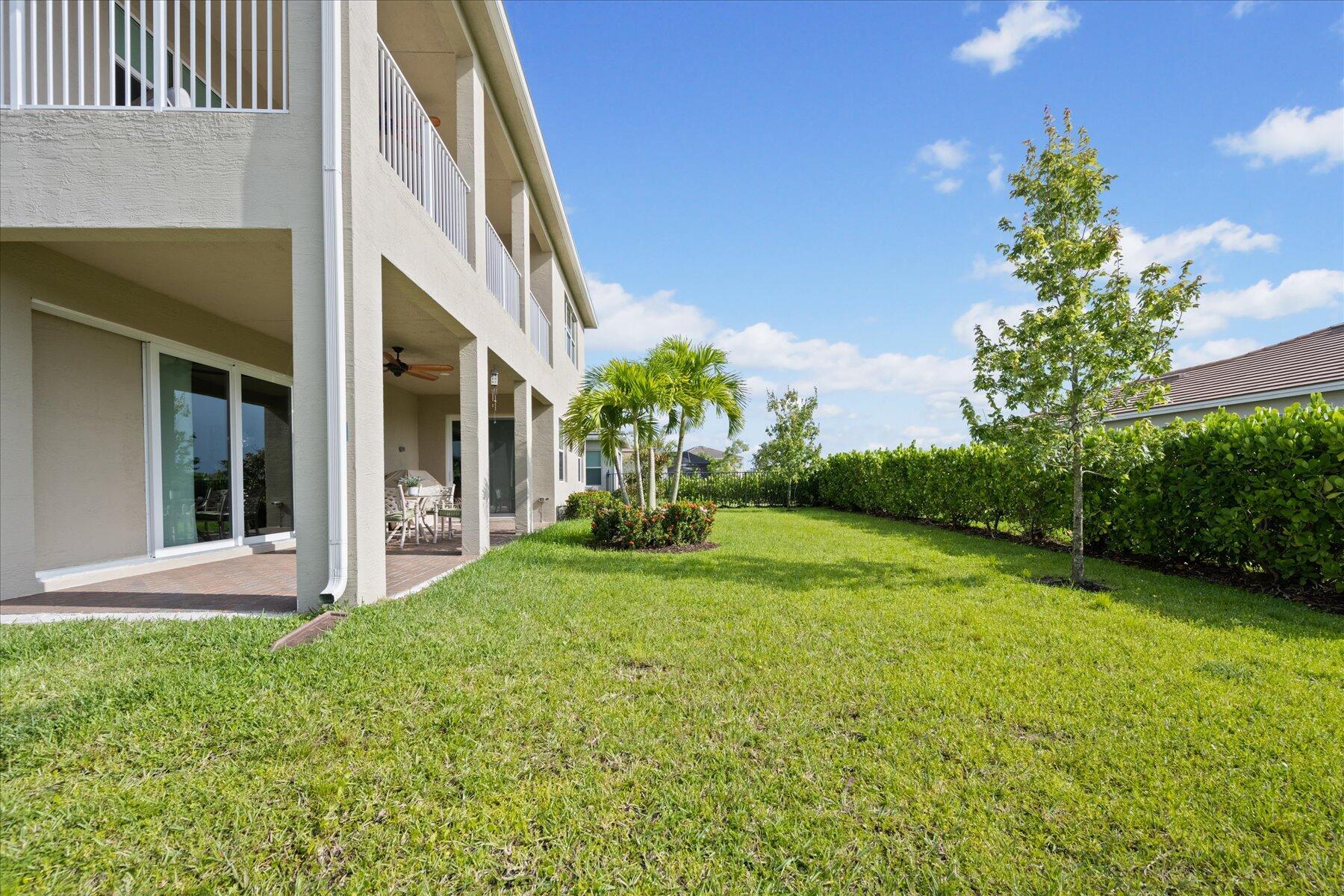 HAMMOCKS OF WESTLAKE - Residential