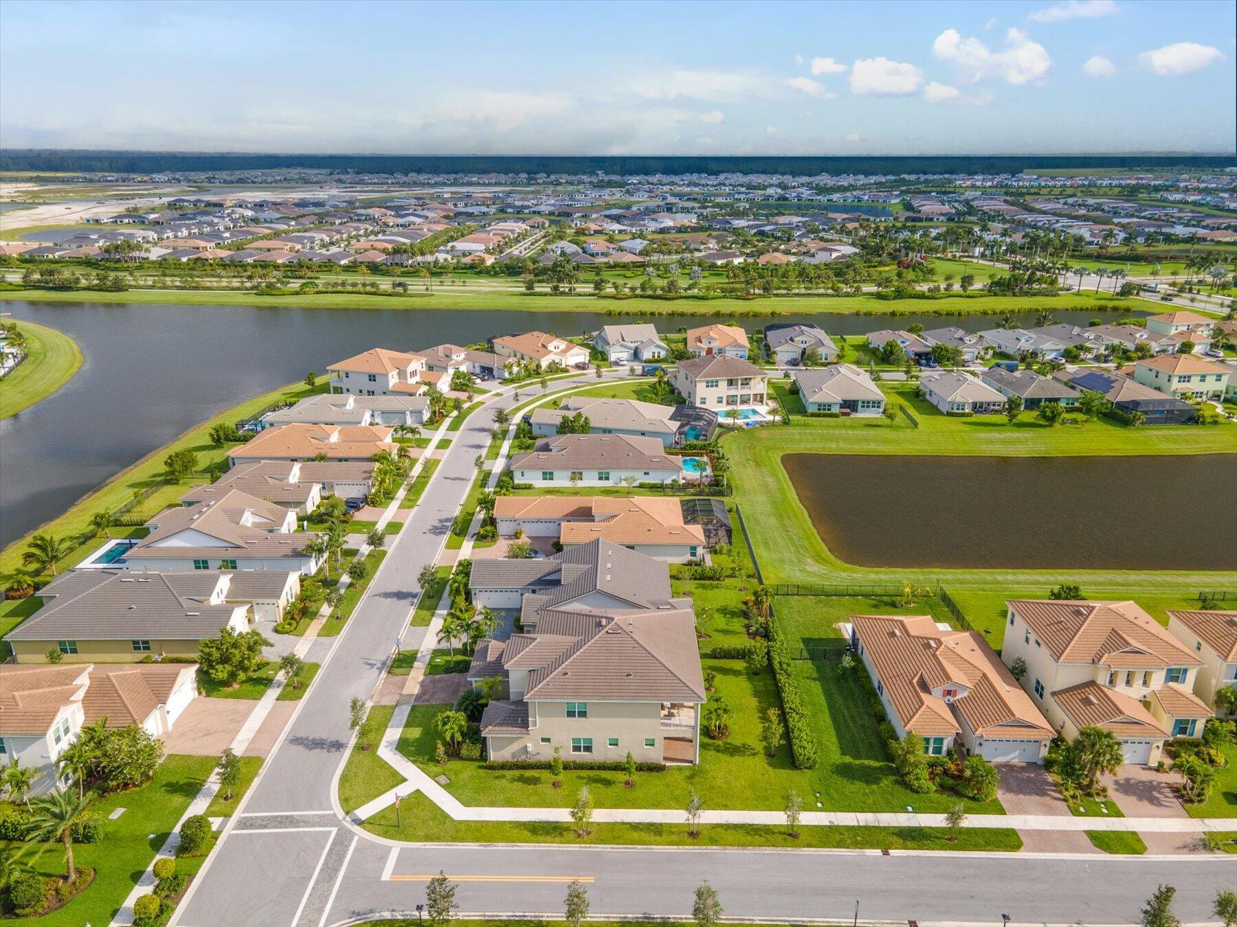 HAMMOCKS OF WESTLAKE - Residential