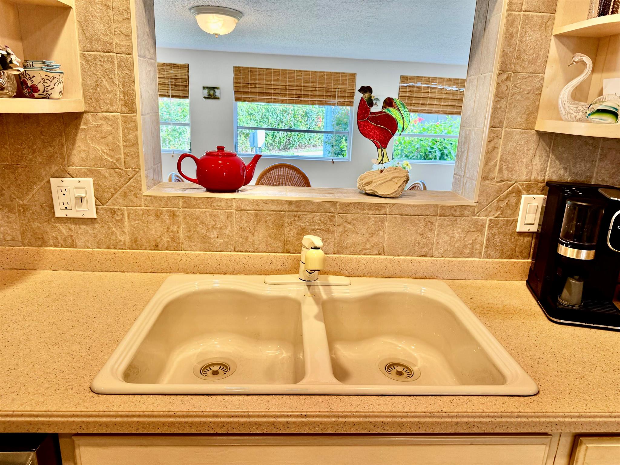 HIGHLAND MEADOWS ESTATES - Residential