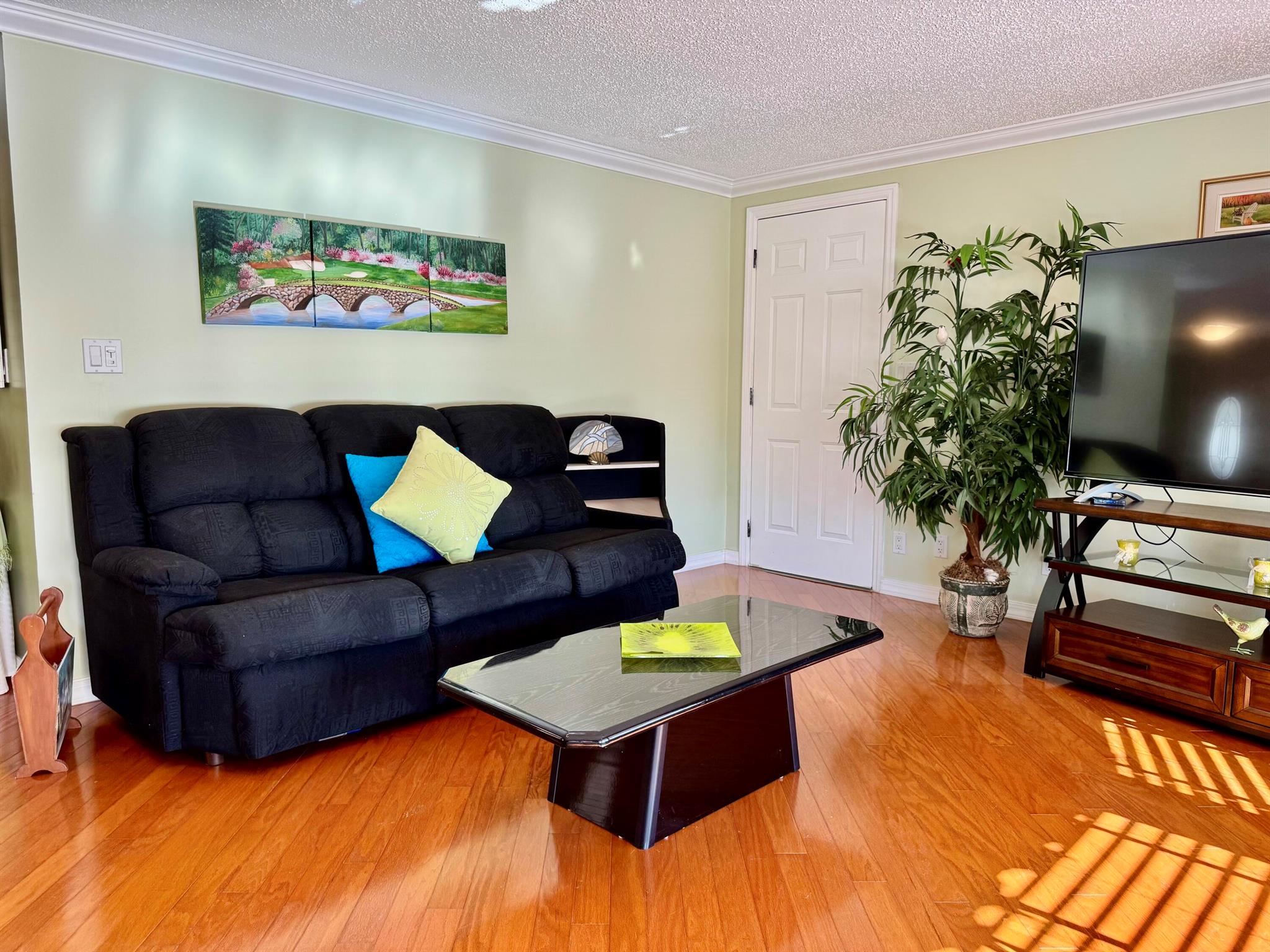 HIGHLAND MEADOWS ESTATES - Residential