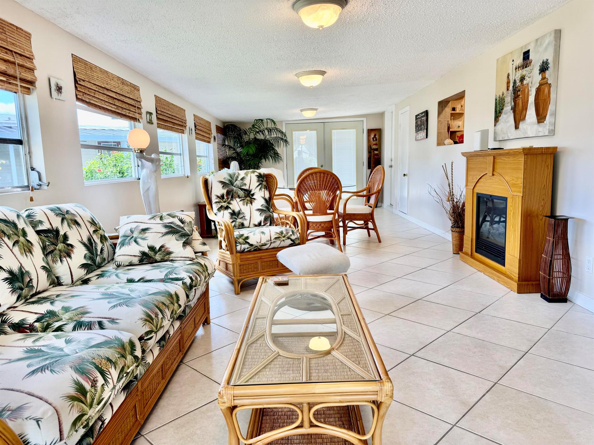 HIGHLAND MEADOWS ESTATES - Residential