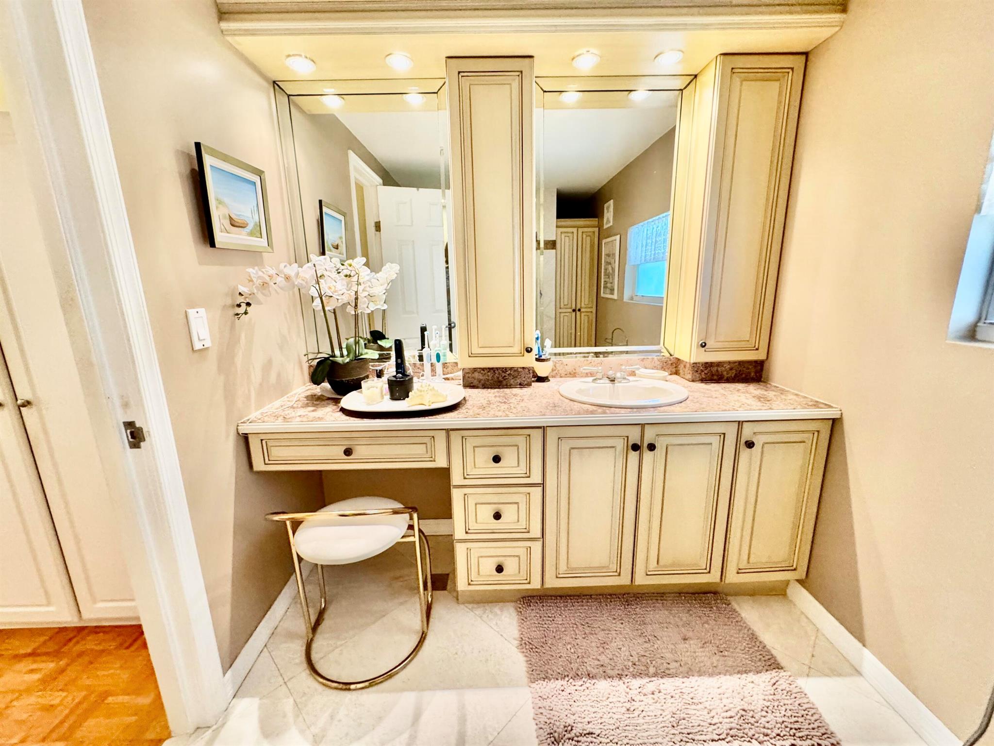 HIGHLAND MEADOWS ESTATES - Residential