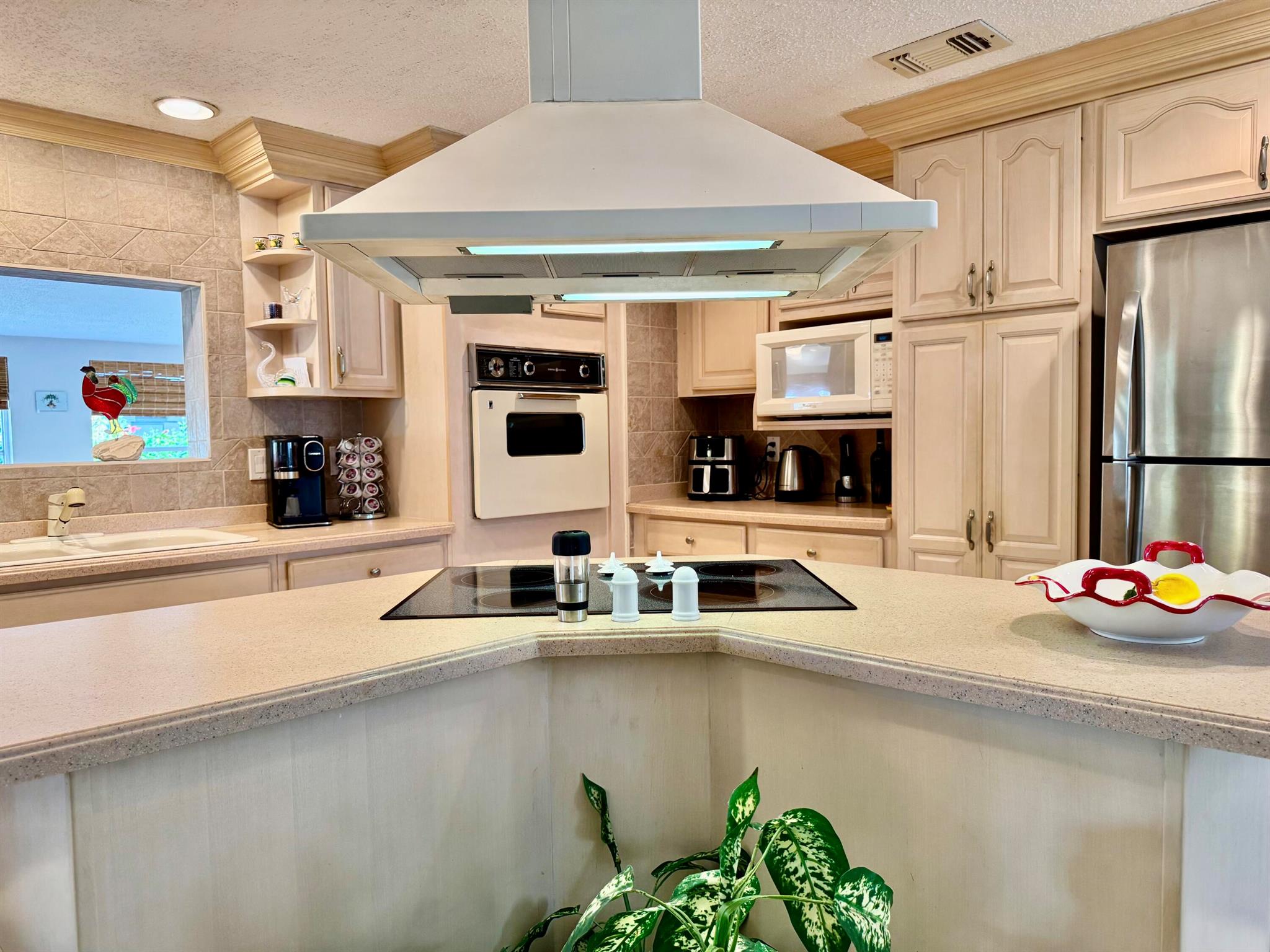 HIGHLAND MEADOWS ESTATES - Residential