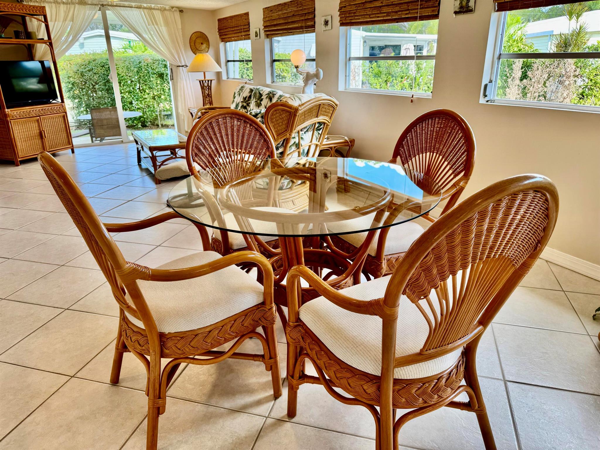 HIGHLAND MEADOWS ESTATES - Residential