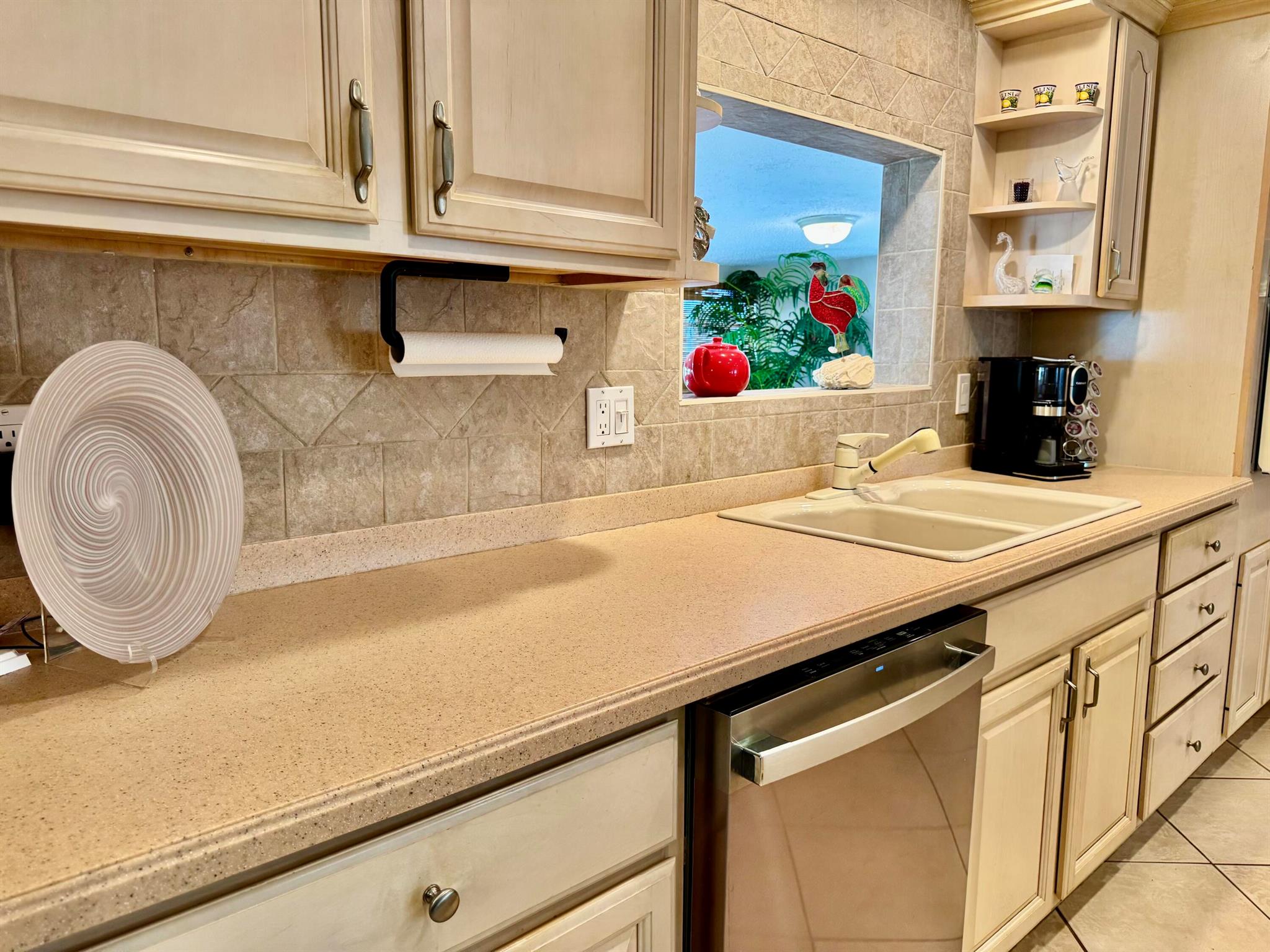 HIGHLAND MEADOWS ESTATES - Residential