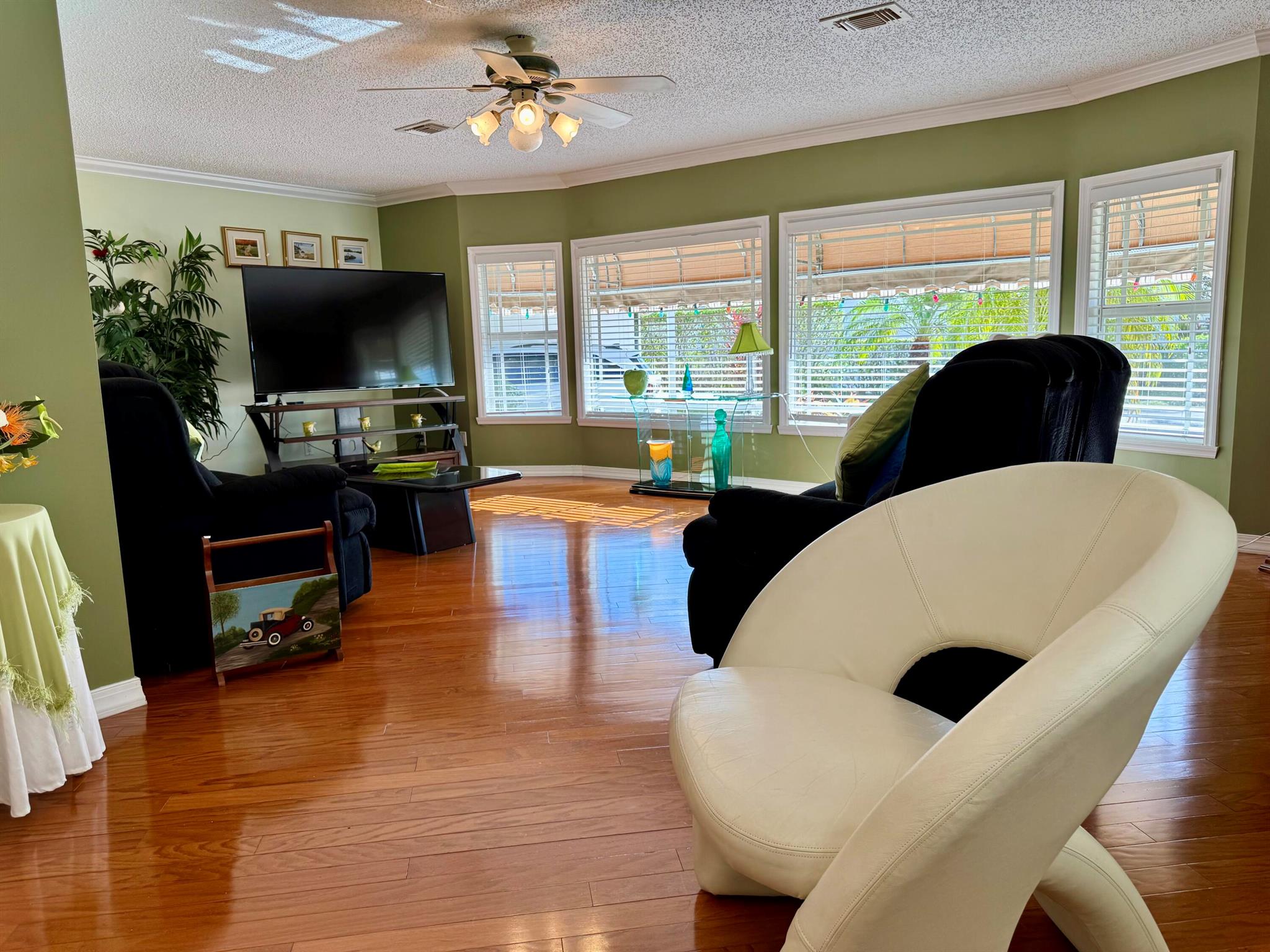 HIGHLAND MEADOWS ESTATES - Residential