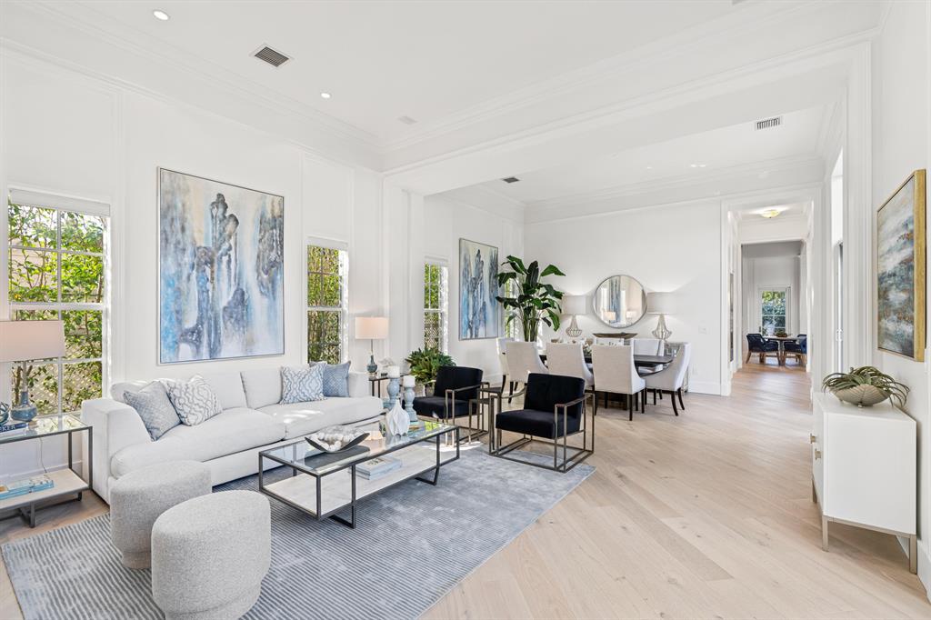 LAKEWOOD - Residential