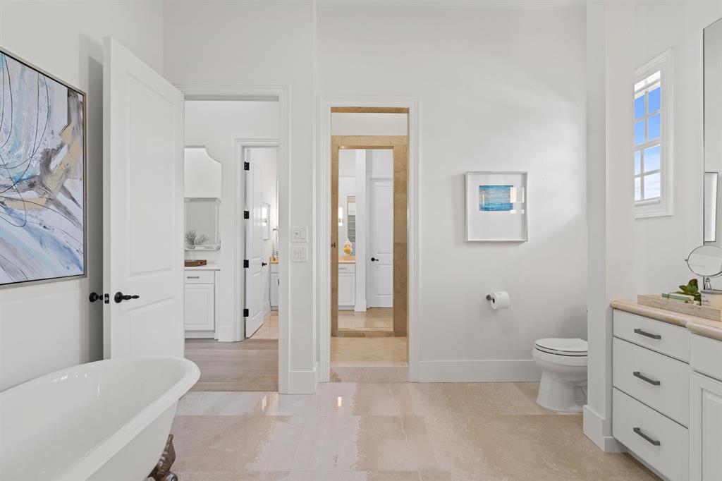 LAKEWOOD - Residential