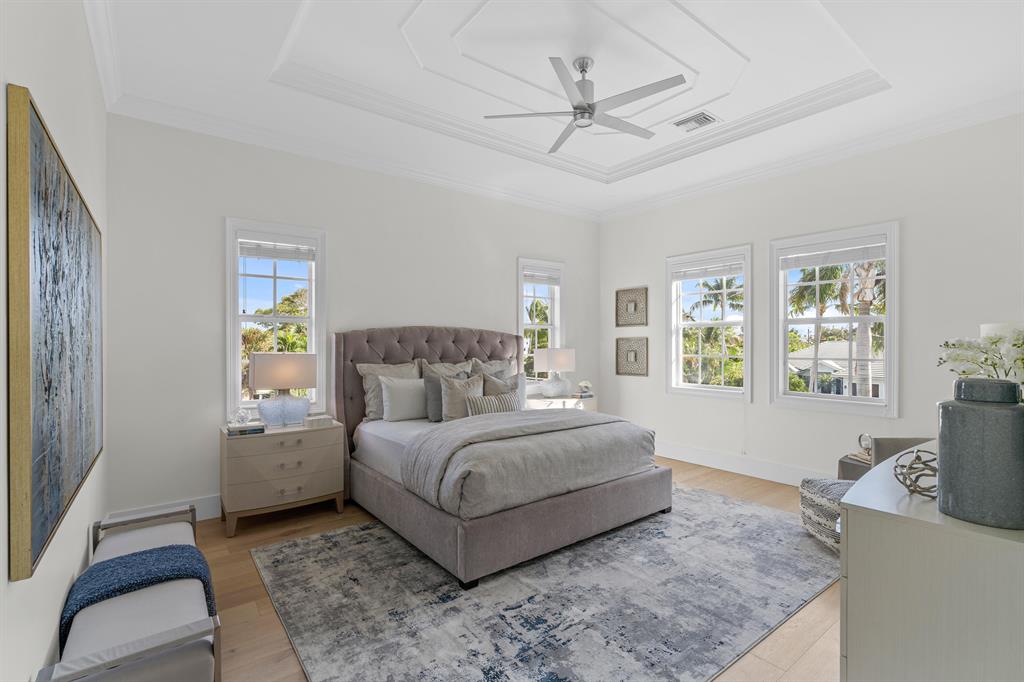 LAKEWOOD - Residential