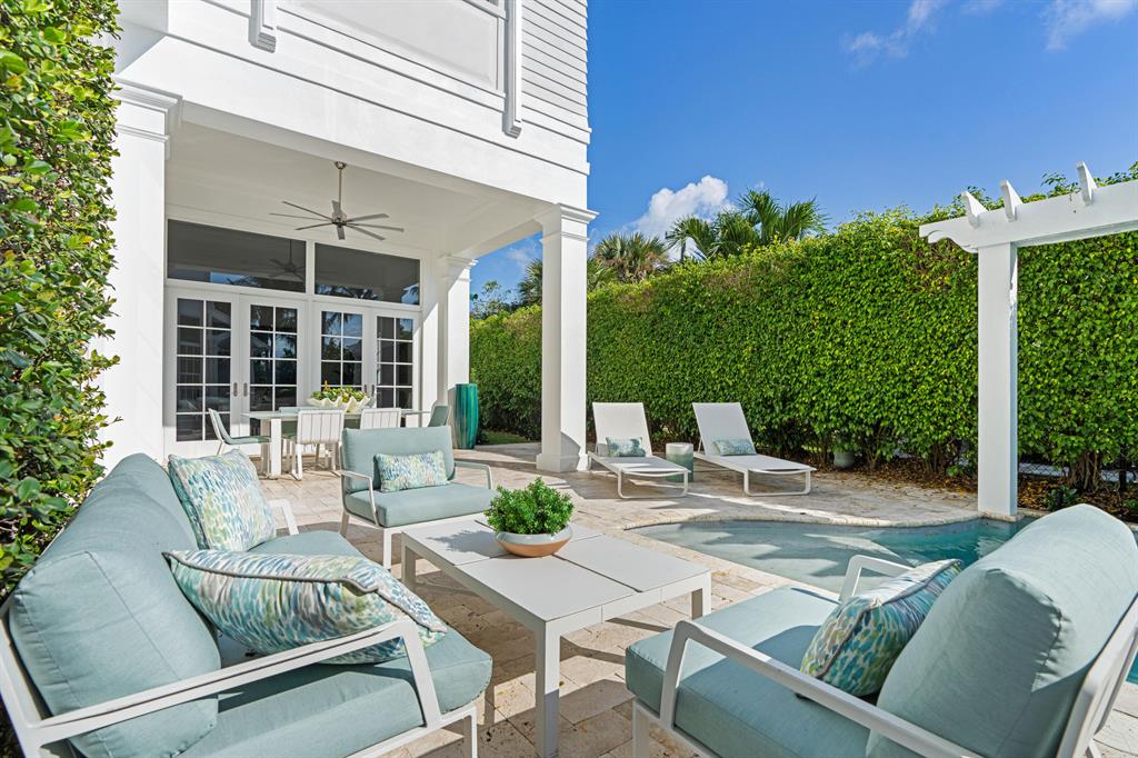 LAKEWOOD - Residential