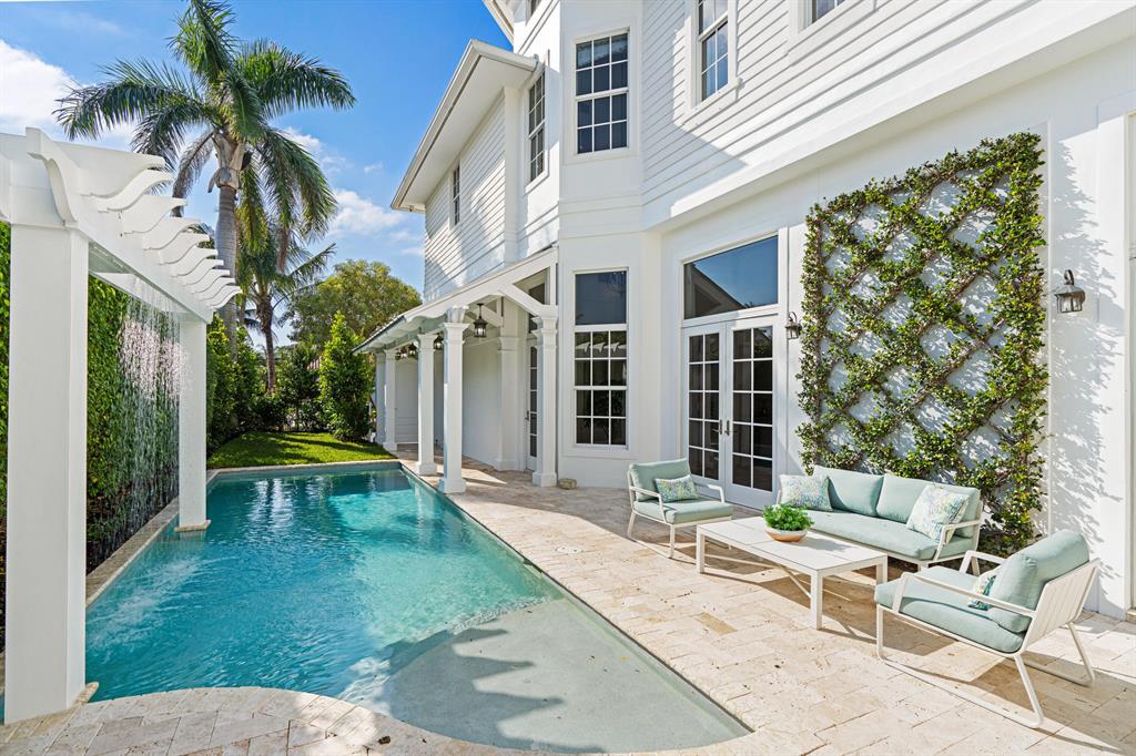 LAKEWOOD - Residential