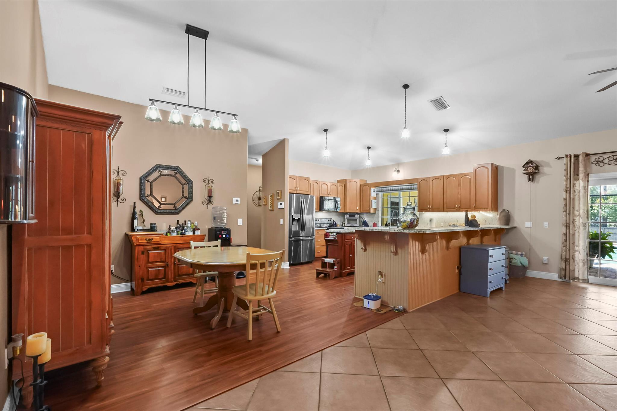 METES AND BOUNDS - Residential